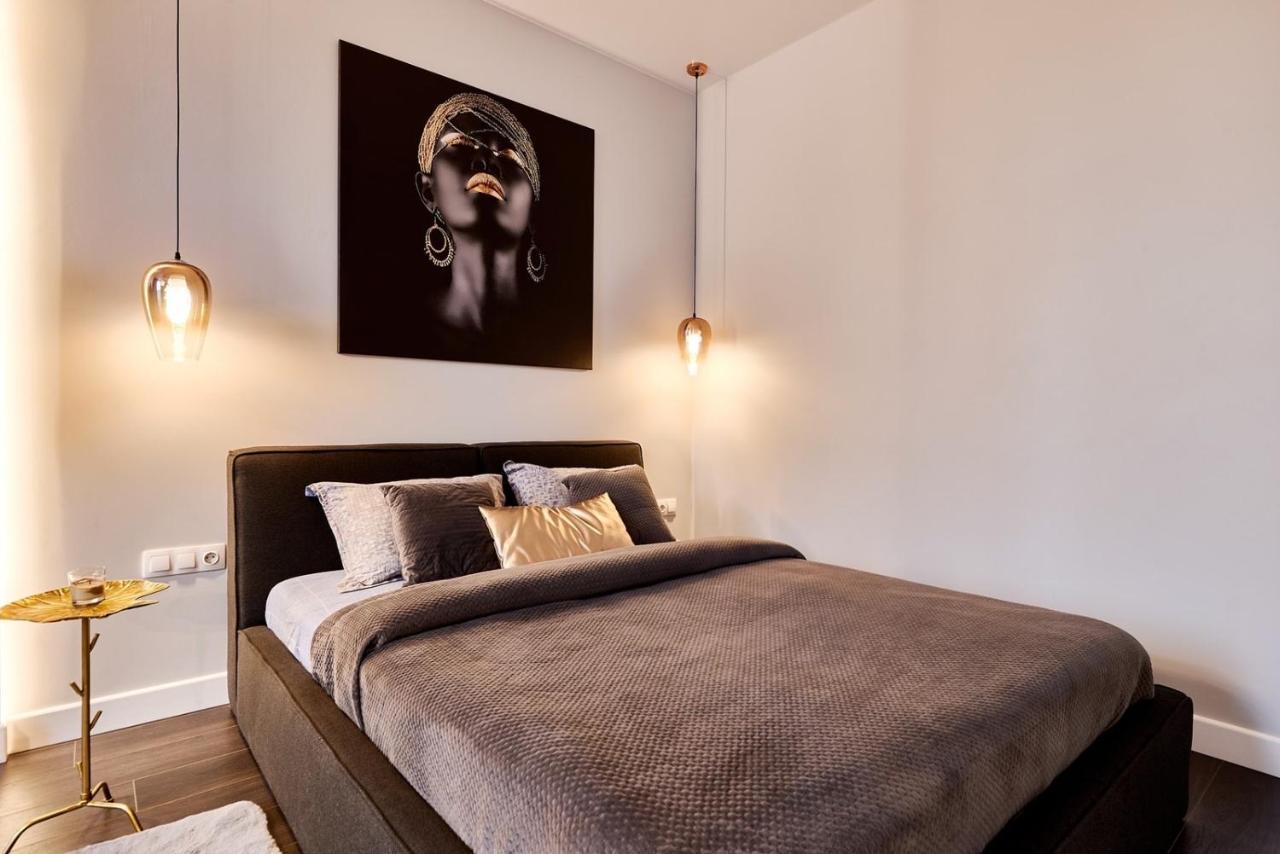 Kador Home Hotel Downtown Kyiv Exterior photo