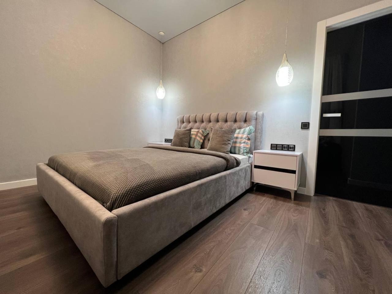 Kador Home Hotel Downtown Kyiv Room photo