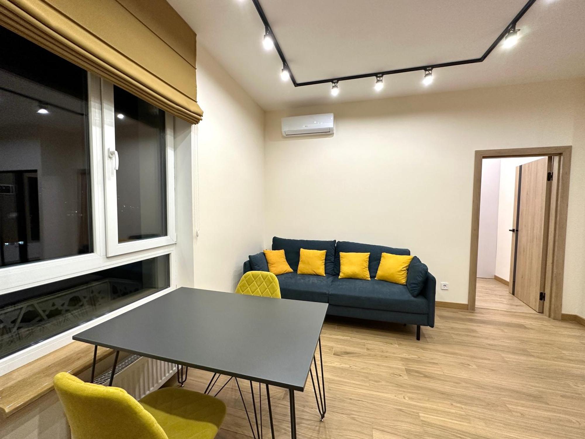 Kador Home Hotel Downtown Kyiv Room photo